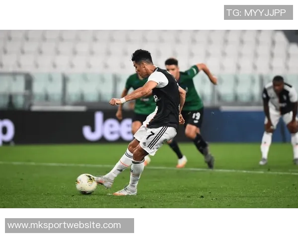 尤文图斯对阵帕福斯比赛裁判组名单公布曼萨诺执法引关注